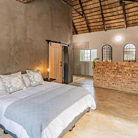 Featherwood Farm & Nyala Lodge Rayton Eksteriør bilde